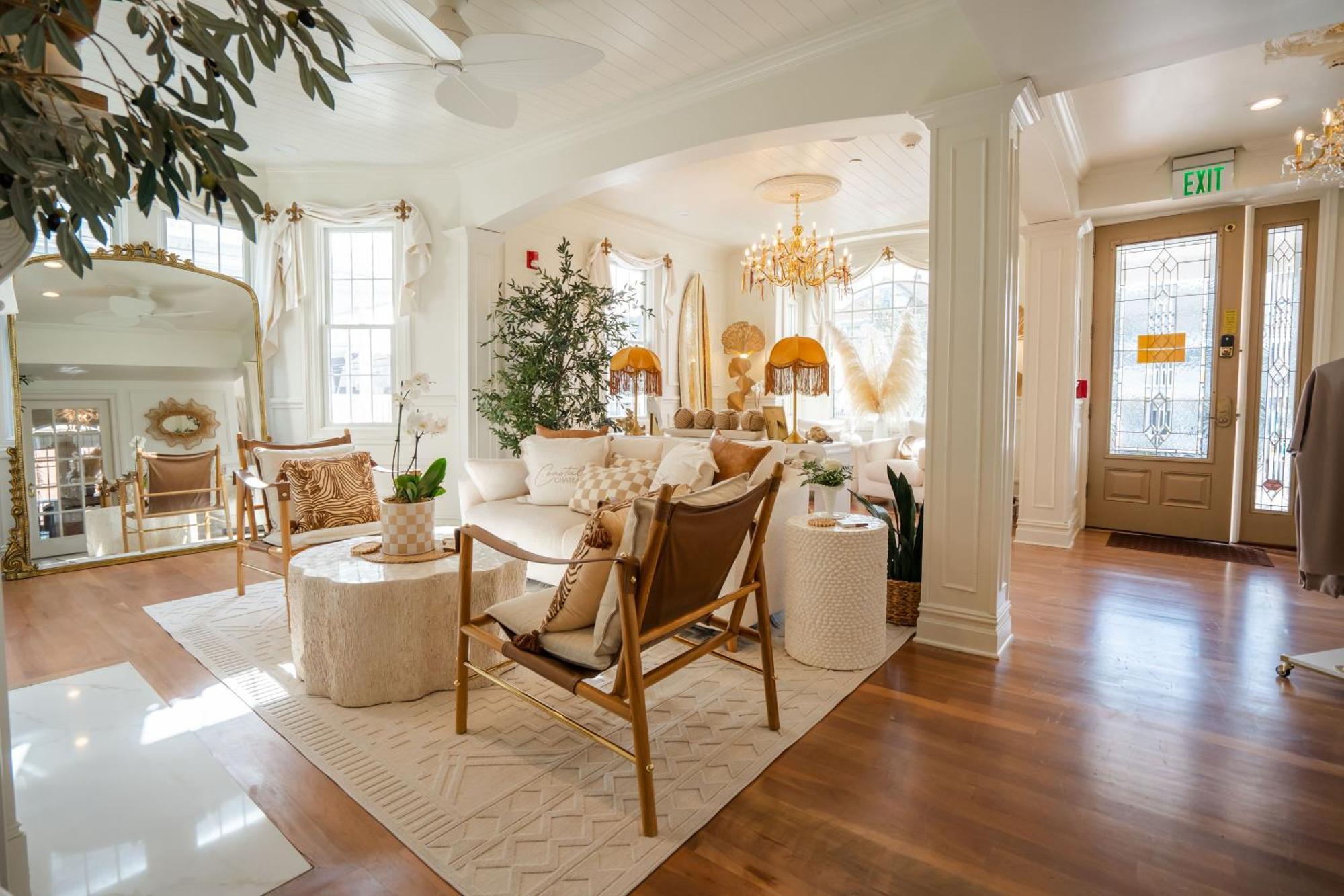 Coastal Chateau 4*