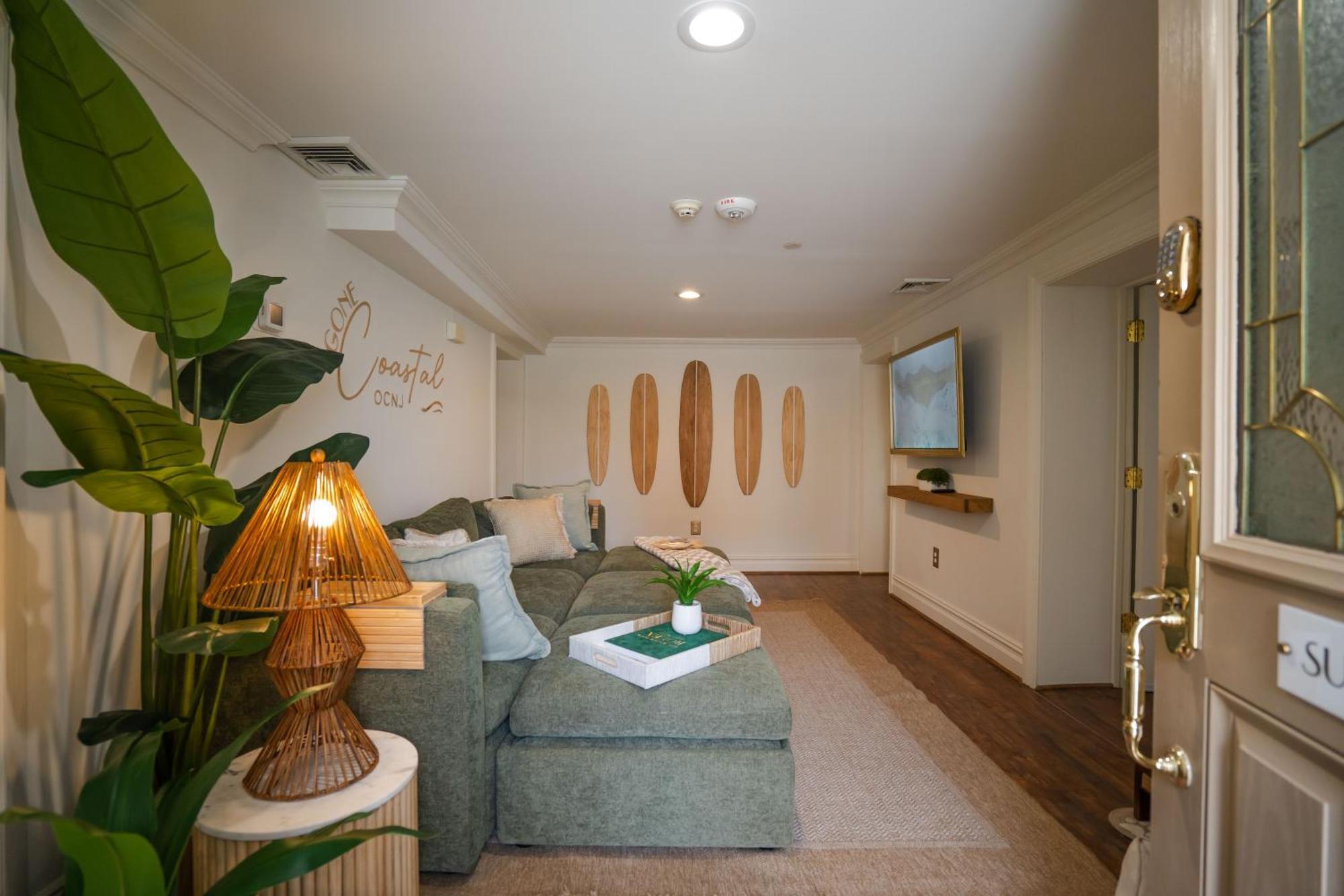 Hotel Coastal Chateau 4*
