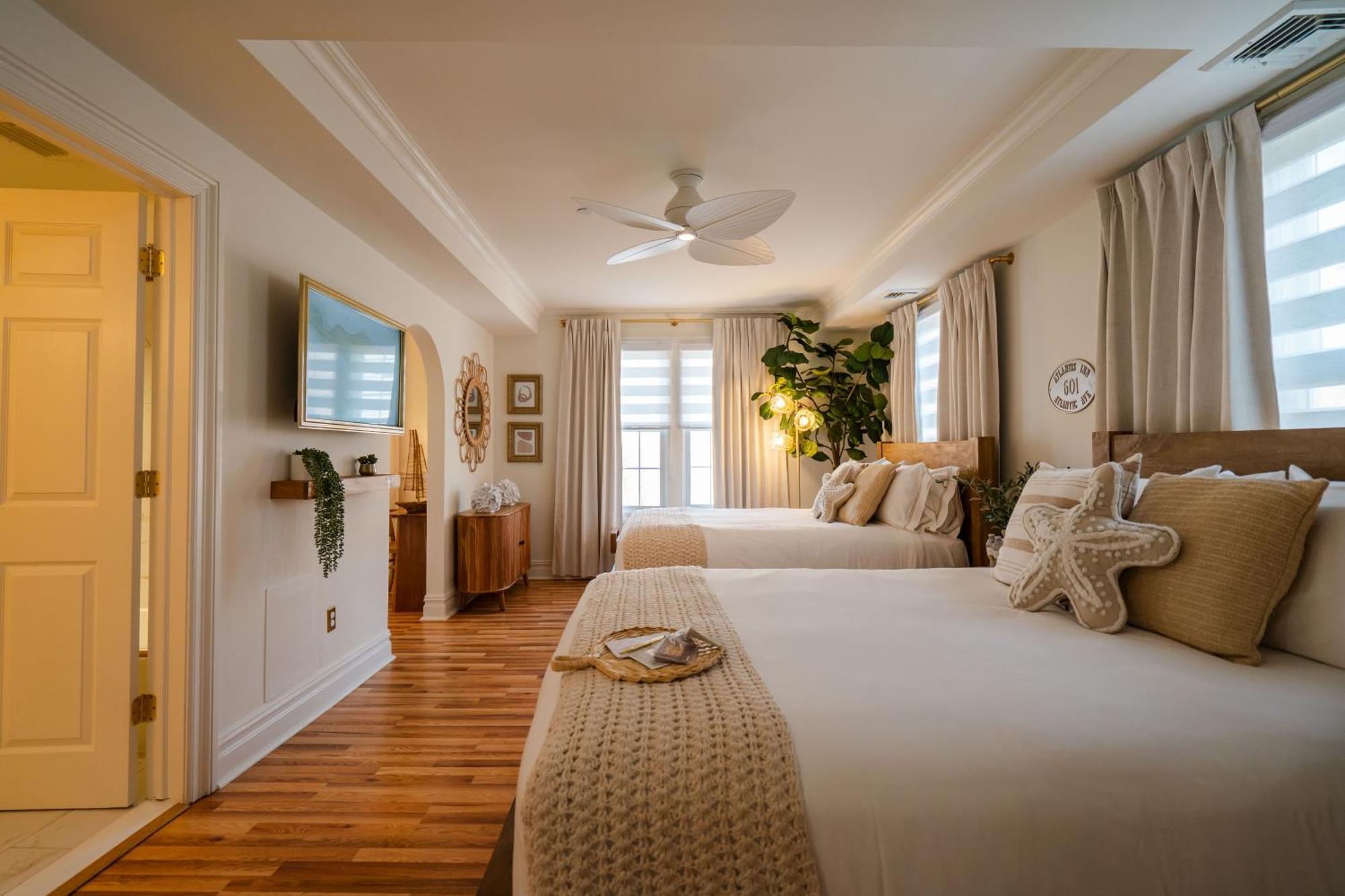 Hotel Coastal Chateau 4*