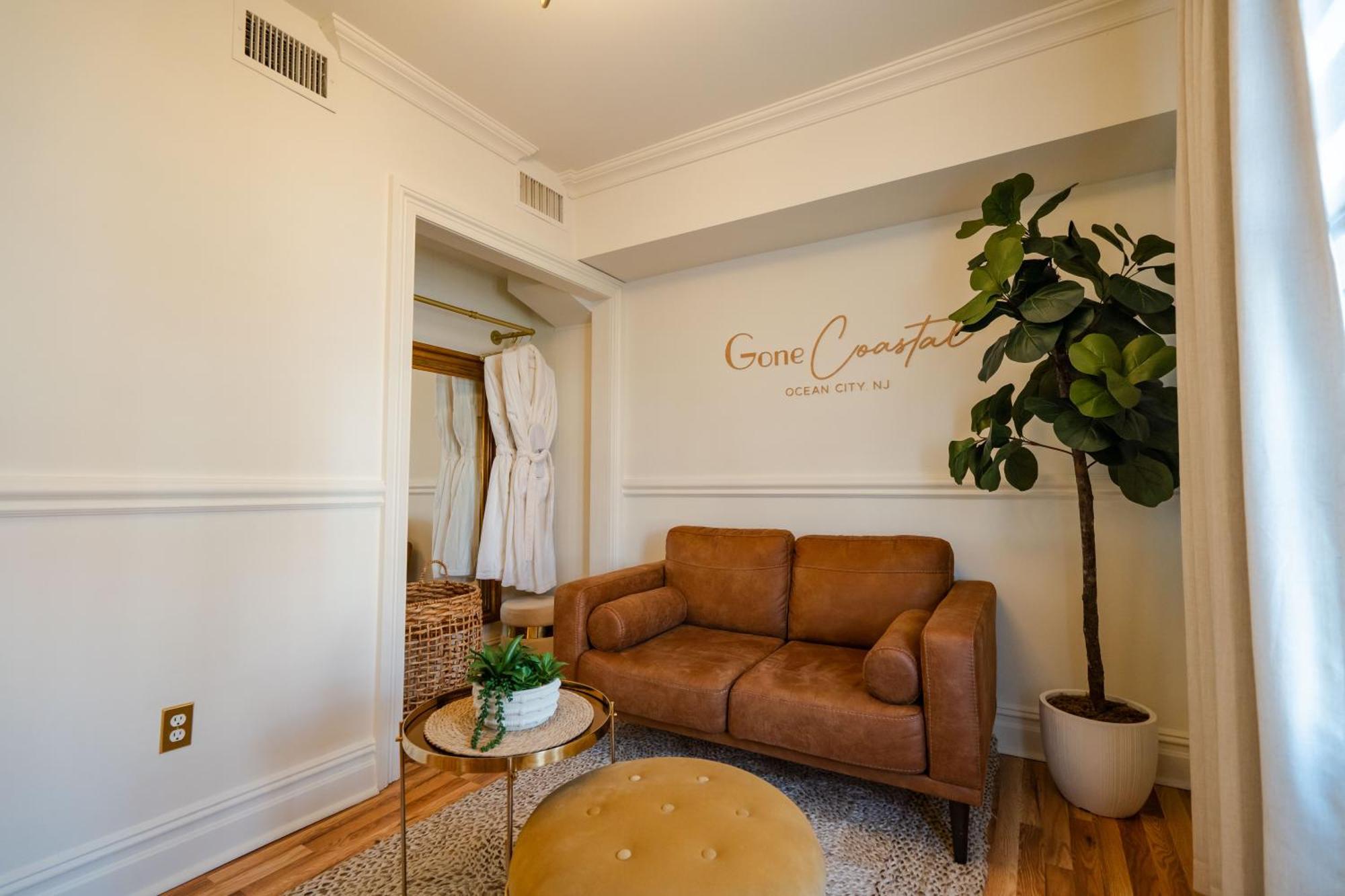 Coastal Chateau Hotel 4*